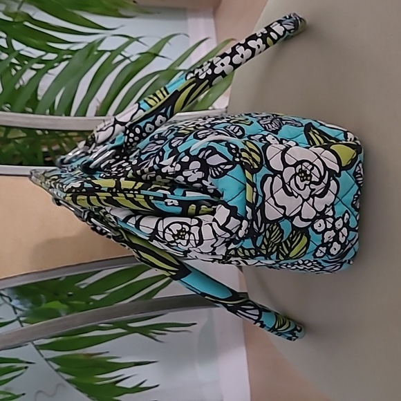Vera Bradley Handbag ❤️ - Picture 4 of 8
